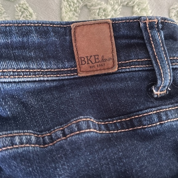 BKE Payton Universal Fit mid rise bootcut (L17) - Picture 4 of 5